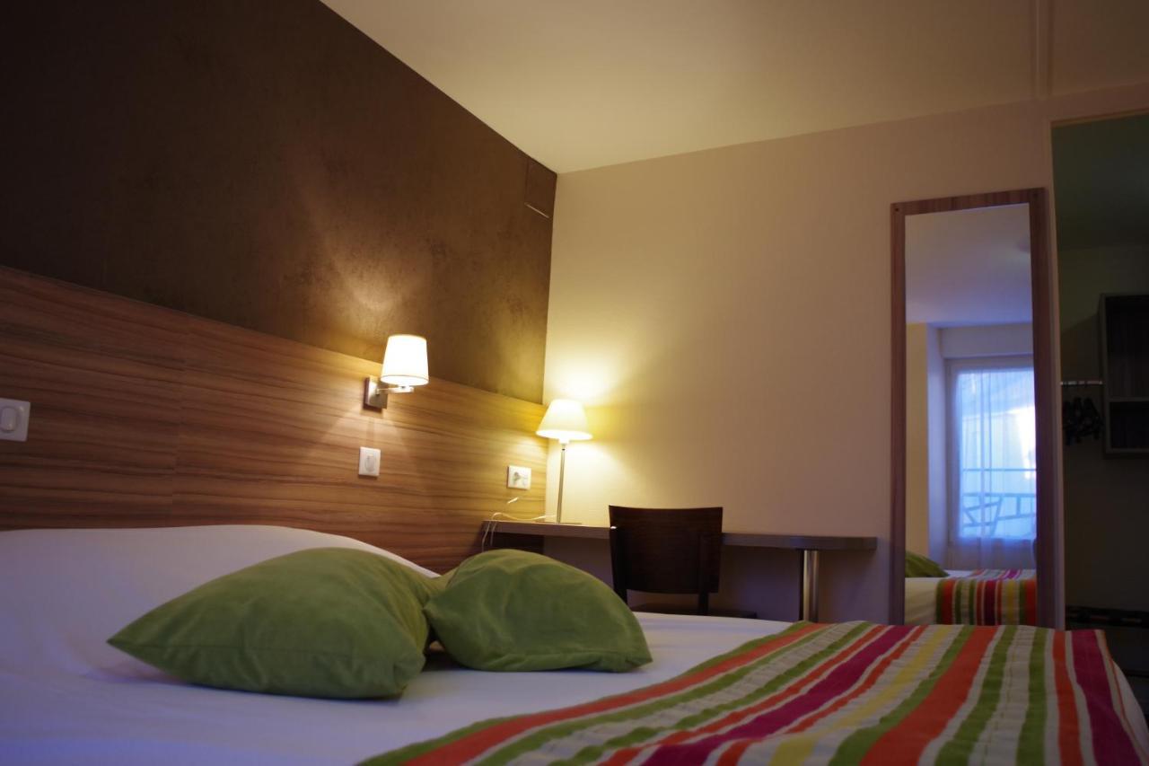 Logis Hotel Le Chene Vert Savenay Exteriör bild